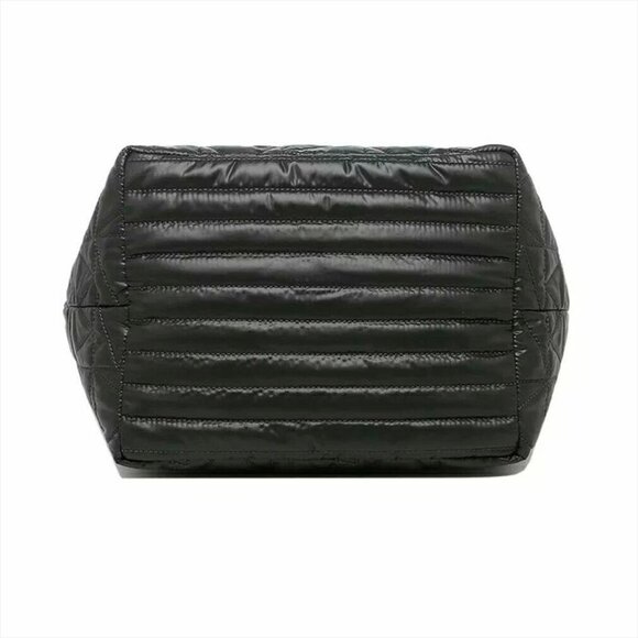 S Michael Kors Winnie Quilted Nylon Black Large Tote 35T1TW4T3C $398 Retail - Picture 5 of 11